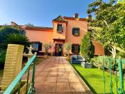 Chalet 6 dormitorios 477 m2 477m² Guillena