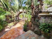 Hacienda en Chiconcuac con bungalow, alberca, lago,...