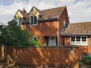 Haddenham, Lodge Gardens, 3 Bedroom Detached