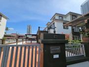 Halaman batu uban triple stry semi d batu uban