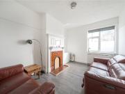 Hale Lane, Mill Hill, London NW7, 2 bed flat to rent,...