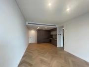 Half minute walk to Town Hall Station & Near New& Timber...