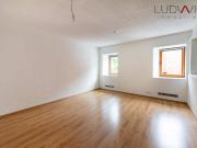 Hall: Charmante 3 Zimmer Wohnung