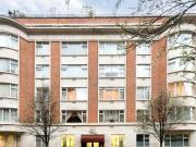 Hallam Street, London, 2 Bedroom Apartment