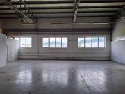 HALLEN FÜR GEWERBEBETRIEBE VON 280 BIS 680 m² IN...