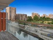 Hallmark Court, London, 2 Bedroom Maisonette