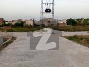 Hamary Pas 4 Lack Pr Marla Sy likar 5 lack 6 lack 7 lack...