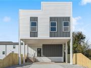 Hamburg St, New Orleans, Home For Sale