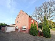 Hamm Uentrop, ein beindruckendes Haus mit 2 Garagen und...