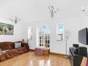 Hampton Close, Friern Barnet, 4 Bedroom Terraced