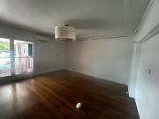 Handy location good natural light, with air conditioning... Handy location good natural light, with air conditioning...