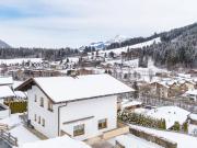 Hanggrundstück mit Altbestand und schönem Bergblick