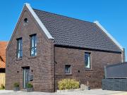 Hanseatische Architektur trifft modernes Wohnen – Neubau...