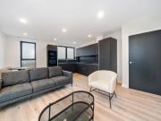 Hanwell Square, London W7, Hanwell, 2 bed flat to rent,...