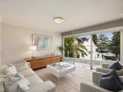 Harbourfront splendour