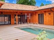 Harmon à vendre Lège Cap Ferret – Une retraite en bois,...