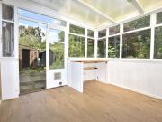 Haroldslea Close, Horley, Surrey RH6, 3 bedroom semi...