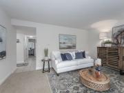 Harpers Point Apartments* The Coronado Deluxe