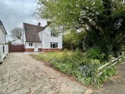 Harrow Drive, Hornchurch RM11, 4 bed detached house to...
