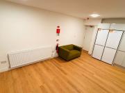 Harrow, London HA2, 8 bed shared accommodation to rent,...
