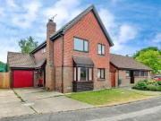 Harvestside, Horley