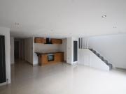Hastings Road, Bromley BR2, 2 bed flat to rent, £1,800...