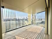 Hauptbahnhof: 9. Stock Innenhof mit mega Ausblick: Von...