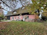 Haus, Bauernhaus, Landhaus, ländliches Idyll in ruhiger...