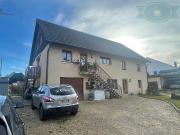 Haus besteht aus zwei Wohnhäusern mit Möglichkeit einer...