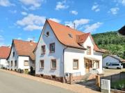 Haus für 2 5 Personen, Garten, Garagen & Werkstatt!