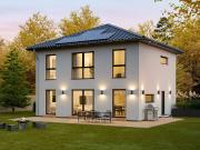 Haus + Garten + Familie = Glück