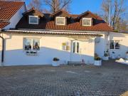 Haus Häuser auf großem Anwesen in SchöllnachNiederbayern