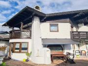 HAUS IN TRADITONELLEM STIL PLATZ FÜR DIE GESAMTE FAMILIE...