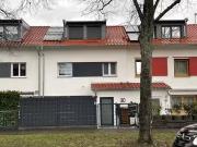 Haus kaufen Esslingen Elegantes Reihenmittelhaus mit 5...