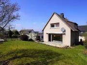 Haus kaufen Hagen Freistehendes Einfamilienhaus mit Carport.