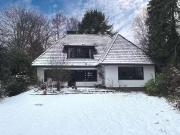 Haus kaufen Hamburg EFH mit großem Garten & Carport