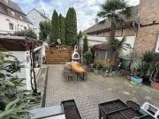 Haus kaufen Heilbronn FAMILIENPARADIES MIT TRAUMHAFTEM HOF