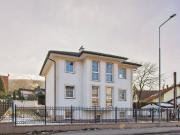 Haus kaufen in Kierling: Klassische Eleganz, 4 Zimmer &...