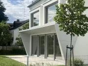 Haus kaufen Krailling Neubau Einfamilienhaus mit Tiefgarage.