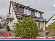 Haus kaufen Neumünster Ein Haus mit Charakter! Top gepflegt.