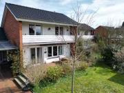 Haus kaufen Norderstedt Gemütliches Einfamilienhaus mit... Haus kaufen Norderstedt Gemütliches Einfamilienhaus mit...