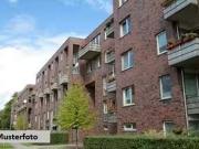 Haus kaufen Singen Hohentwiel 2 freistehende Wohnhäuser.