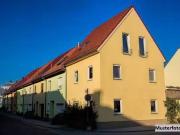 Haus kaufen Triptis 2 Familienhaus mit Garage