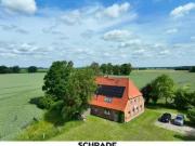 Haus kaufen Waren Alleinlage. inmitten der...