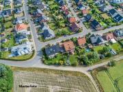 Haus mit Carport und Terrasse ideal für Renovierer