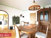 Haus mit Charakter: Fernsicht, Großzügigkeit und 2.000... Haus mit Charakter: Fernsicht, Großzügigkeit und 2.000...