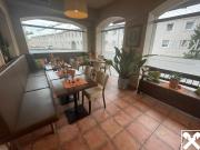 Haus mit Geschäftslokal und zwei Wohneinheiten