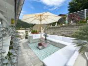 Haus mit großem Garten in Figino unweit des Sees