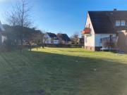 Haus mit großen Grundstück