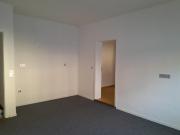 Haus mit Scheune + 2 Garagen & Doppelgarage + Hof & Garten